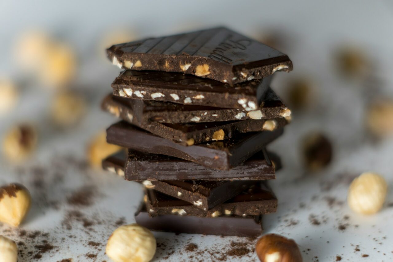 What is the Outcome of Consuming Chocolate Obtained from Shrooms Delivery? This Father Couldn’t Stop Laughing at Everything